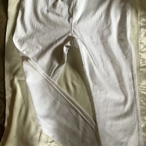 Vera Wang. Simply Vera White Leggings.  XL
